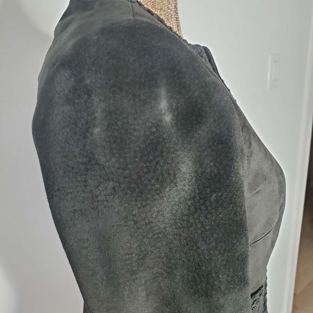 Vintage Danier black suede cropped button down jacket size small - Picture 16 of 16